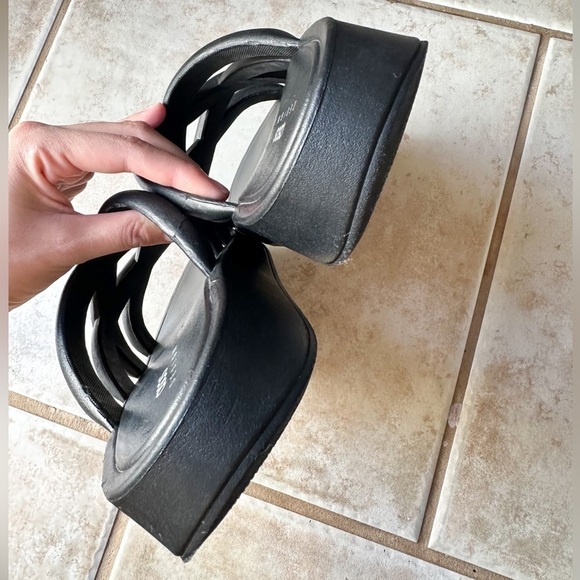 ASOS Design Y2K 90s Strappy Sandals Size 9 - Picture 6 of 8